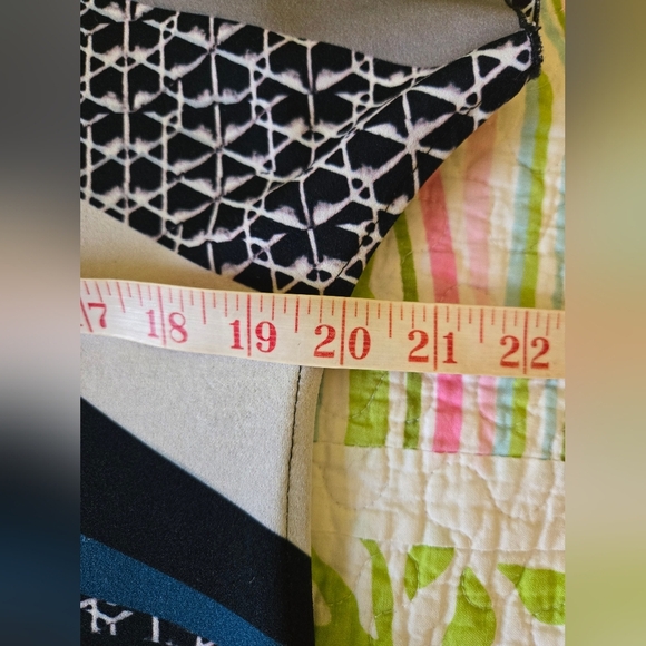 Unknown | Elegant Reversible Patterned Dress, Ptp 20'' to 25'' - Picture 11 of 13